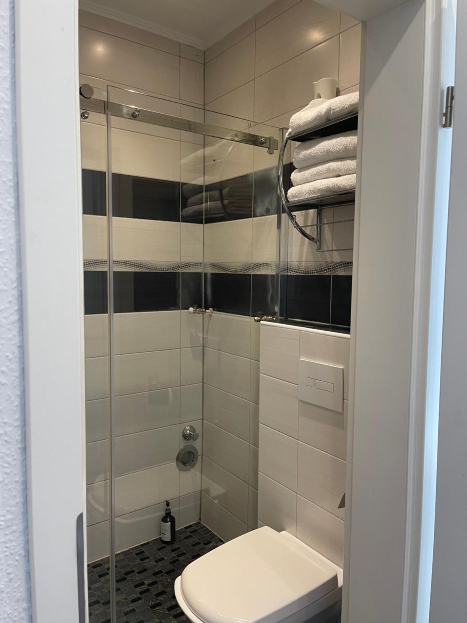Tmj Apartment 2 Düsseldorf Dış mekan fotoğraf